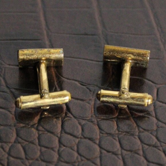 Vintage Mother of Pearl Cuff Links Gold Tone 1960s Or 70s - Picture 3 of 8